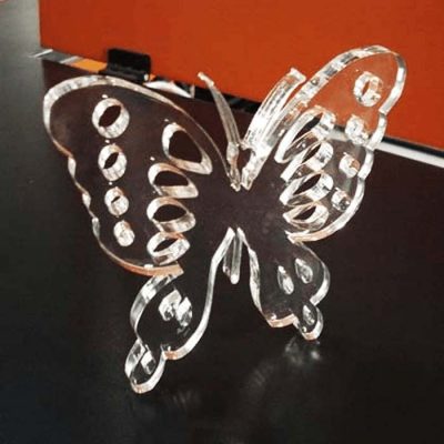 חיתוך לייזר על פרספקס