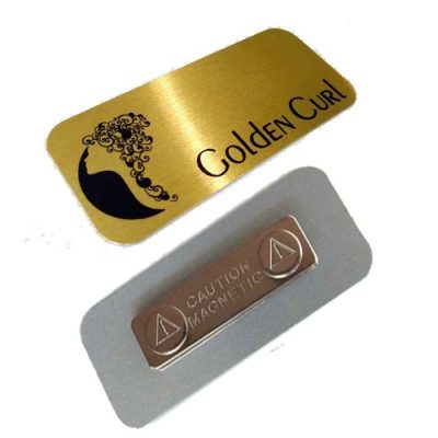 תג שם ממתכת עם הדפס במידה 7X3 סמ