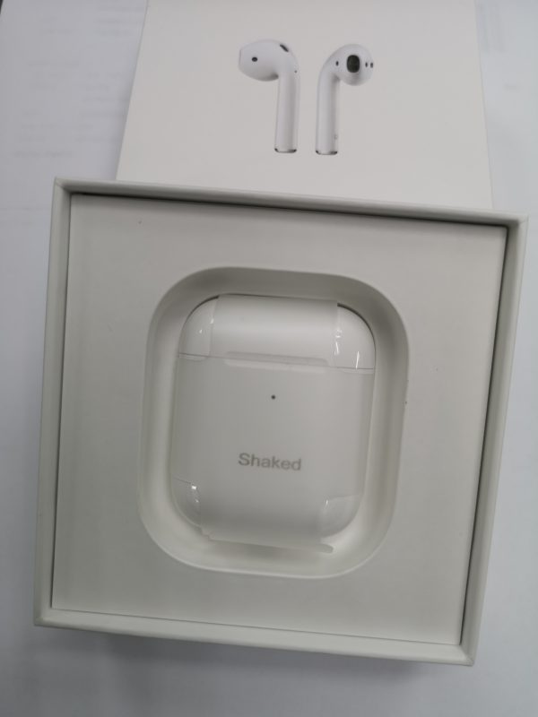 פי סי גרף  חריטה והדפסה על מוצרים.